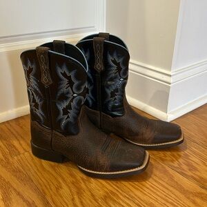 Big Kids Size 5 Ariat Western Boots